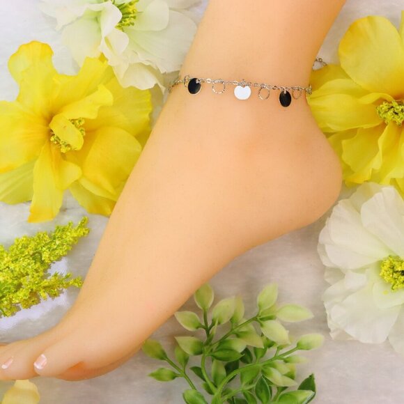 Minimalist Anklet, Sleek & Modern Design, Women’s Fashion, YC110225-A - Picture 2 of 10